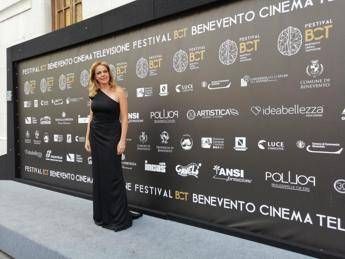 Claudia Gerini: Mi piacerebbe fare un film con Virzì Claudia Gerini: Mi piacerebbe fare un film con Virzì